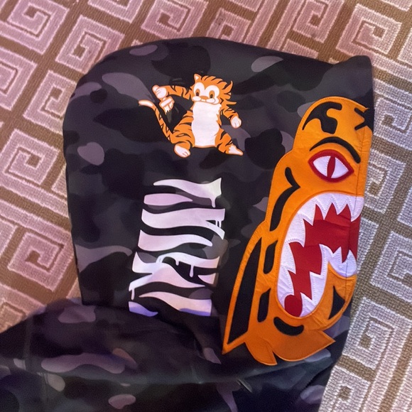 Bape a bathing ape black tiger shark XXL hoodie with papers - Picture 4 of 4